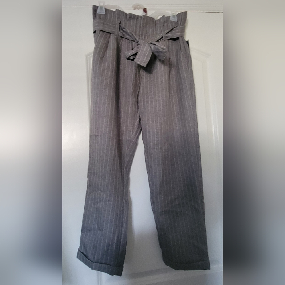 Women's Gray Striped Pants